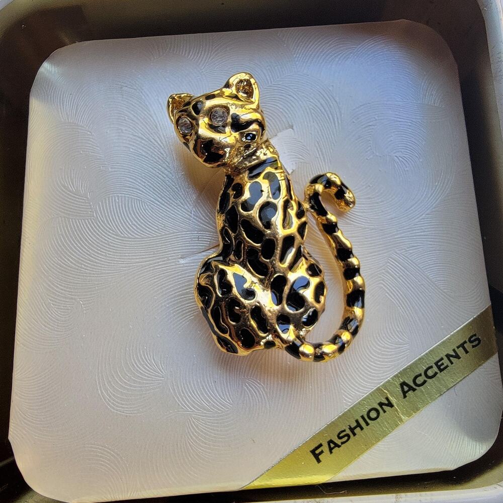 Fashion Accents Brooch Gold Enamel Rhinestone Cat Pin Animal Jewelry Gift Boxed